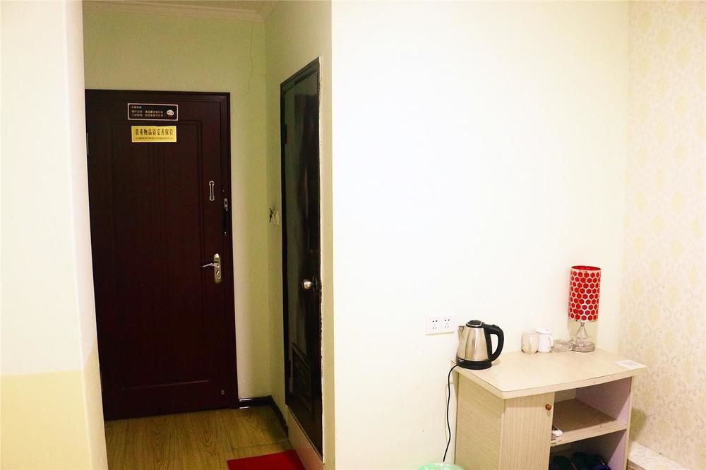 Qingdao Peninsula Four Seasons Business Hotel מראה חיצוני תמונה